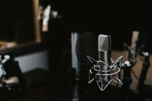 5 podcasts à écouter absolument