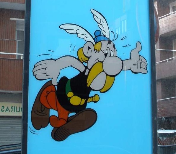 Astérix sur un panneau bleu 