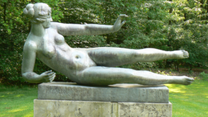 Qui est Dina Vierny, la muse Aristide Maillol ?