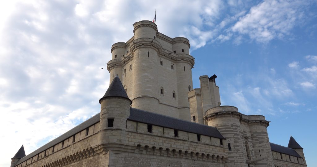 Châteaux forts : Grandeur et déclin