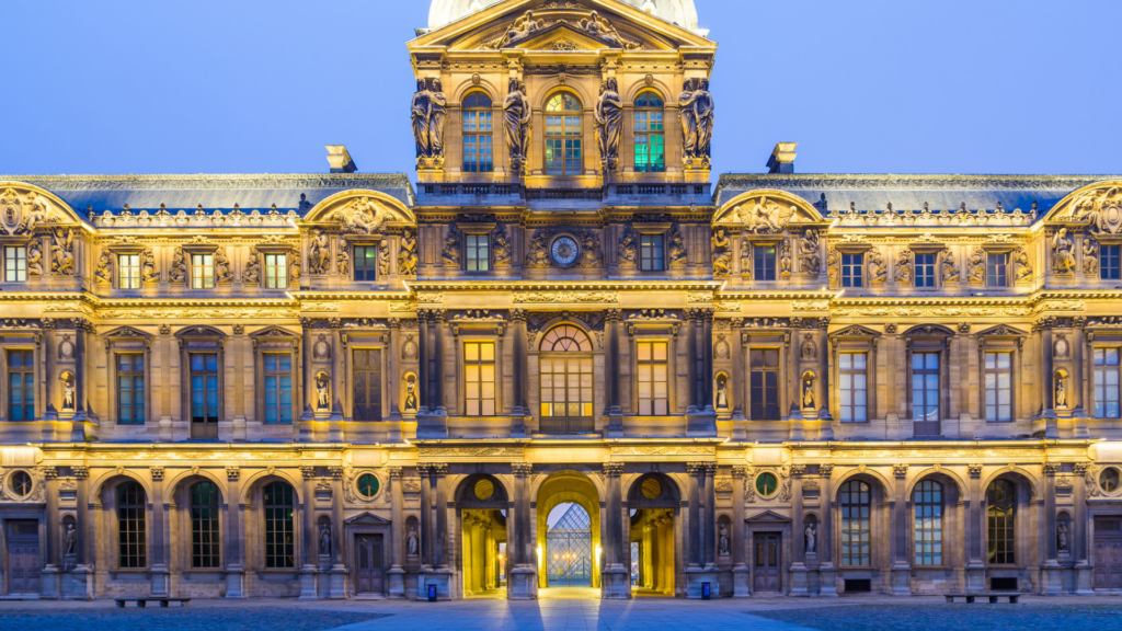 Le Louvre - Paris