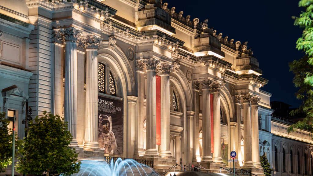 The Metropolitan Museum of Art : 5th most visited museums in the world