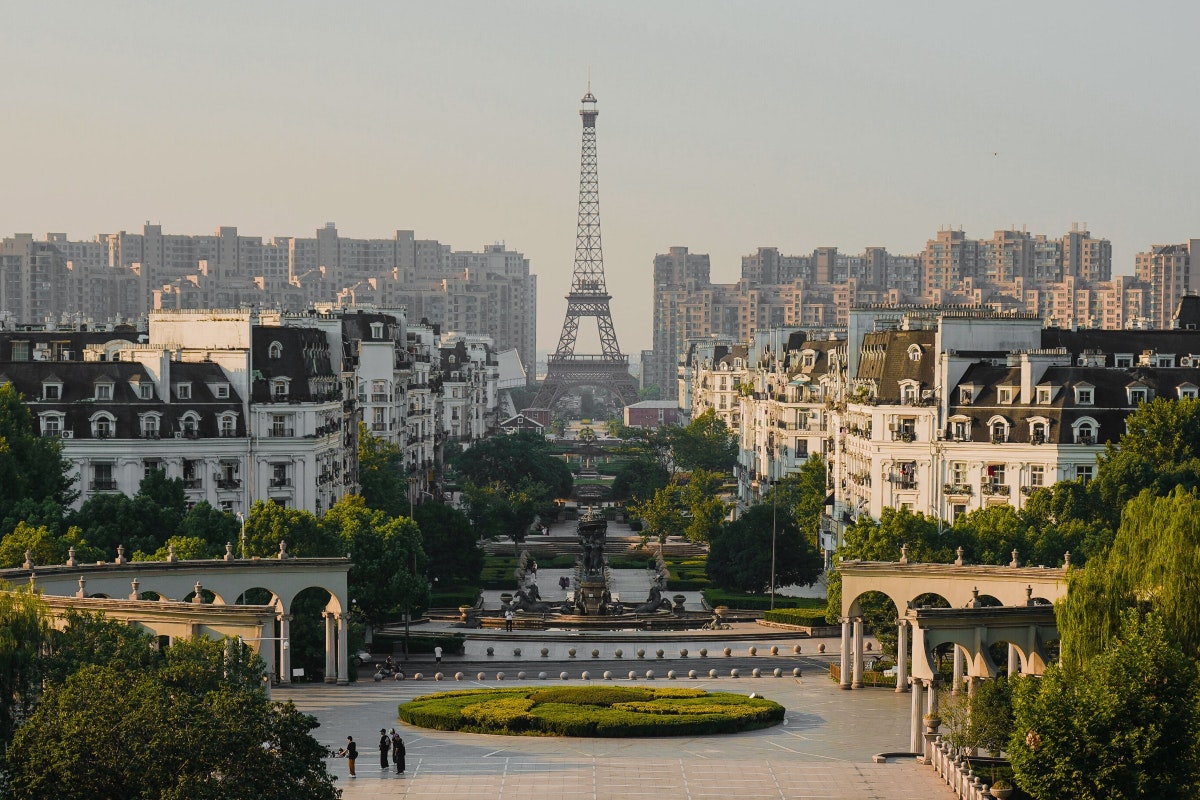 The Real Thing - Real Life in a Copycat World